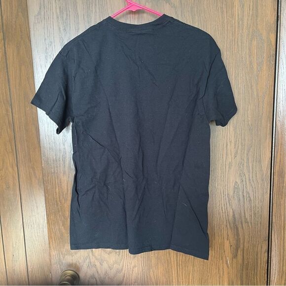 Mr. Beast Signed Black T-Shirt Size M - Picture 3 of 4